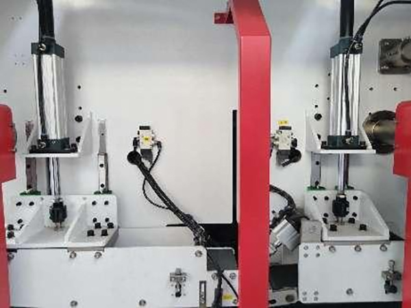 tissue-wrapping-machine-03.jpg